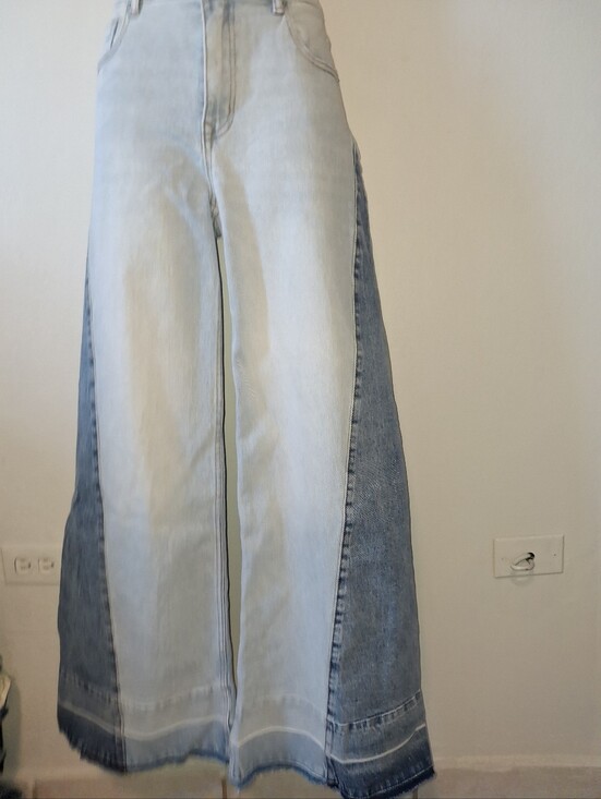 Denim - Wide Leg Two-Tone Light Blue Women’s Jeans